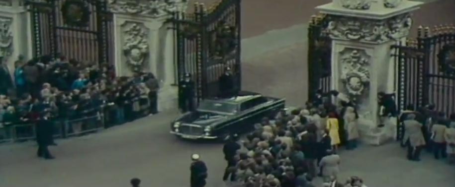 Clip 'una donna Primo Ministro' - The Iron Lady