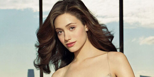 Emmy Rossum in Beautiful Creatures con Viola Davis ed Emma Thompson