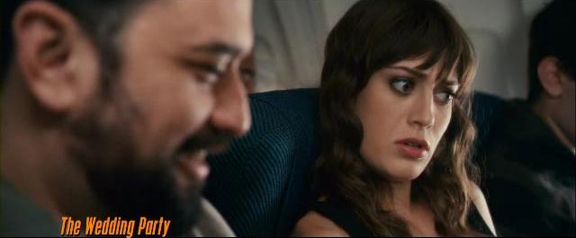 Clip Lizzy Caplan - The Wedding Party