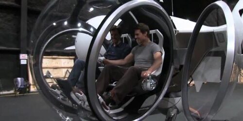 Oblivion con Tom Cruise: video dietro le quinte Bubbleship e Sky Tower