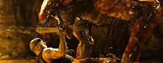 Vin Diesel combatte un mostro nella prima clip da Riddick