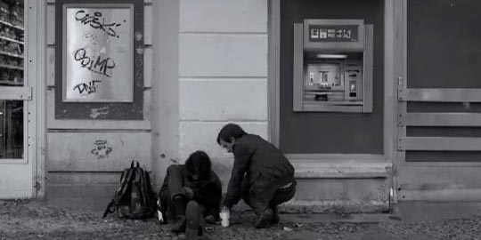 Clip Carta di credito - Oh Boy un caffè a Berlino