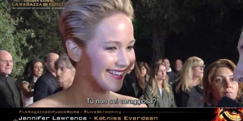 Intervista a Jennifer Lawrence sul red carpet di Roma – Hunger Games: La Ragazza di Fuoco