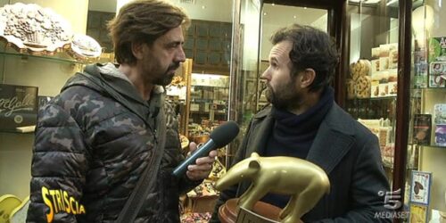 Striscia la notizia, Carlo Cracco riceve il secondo Tapiro