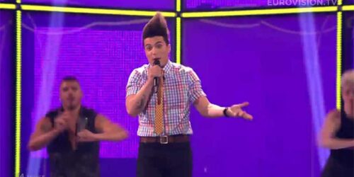 ESC2014: TWIN TWIN 'Moustache' (France) LIVE Eurovision Song Contest 2014 Finale