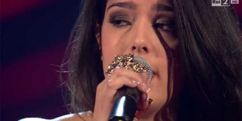 The Voice 2014, Live 2: Carolina Russi canta ‘Hai delle isole negli occhi’