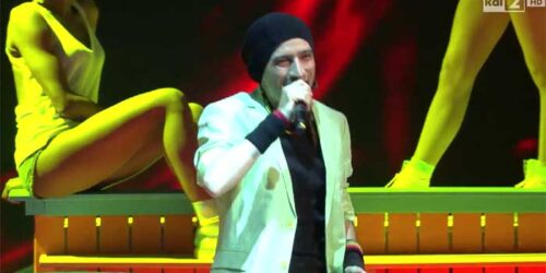 The Voice 2014, Live 2: Valerio Jovine canta ‘Red red wine’