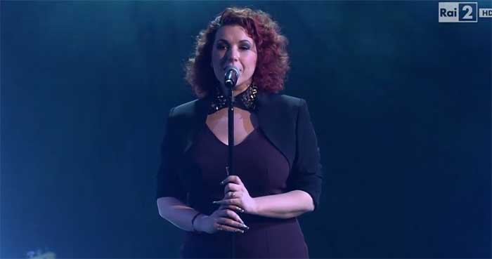 The Voice 2014, Live 4: Daria Biancardi canta 'With or without you'