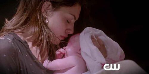 Trailer 1×22 The Originals – From a Cradle to a Grave