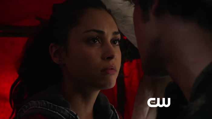 Clip 1x11 The 100 - The Calm