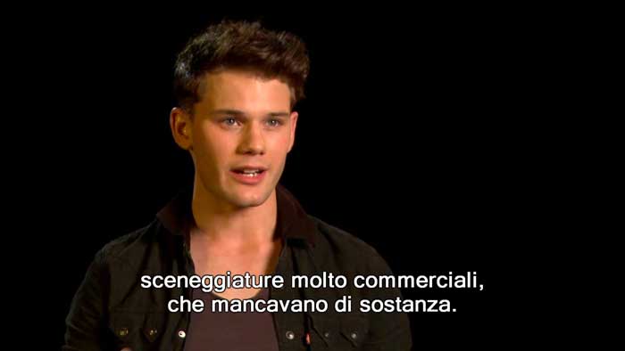 Le due vie del Destino, Jeremy Irvine parla della storia