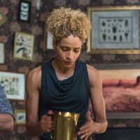 Recensione Witches of East End 2x05: Boogie Knights Recensione Witches of East End 2x05: Boogie Knights