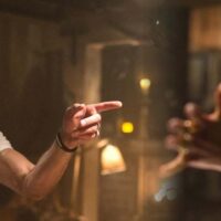 Recensione Witches of East End 2x07 - Art of Darkness Recensione Witches of East End 2x07 - Art of Darkness