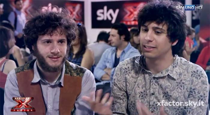 X Factor 2014 - Cecco e Cipo cantano Vacca Boia