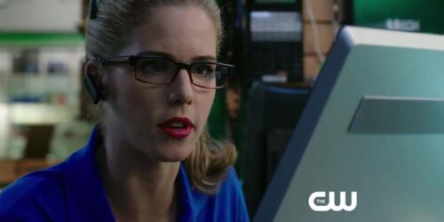 Arrow – 3×01 The Calm – Clip 1