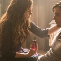 Recensione Witches of East End 2x12 - Box to the future Recensione Witches of East End 2x12 - Box to the future