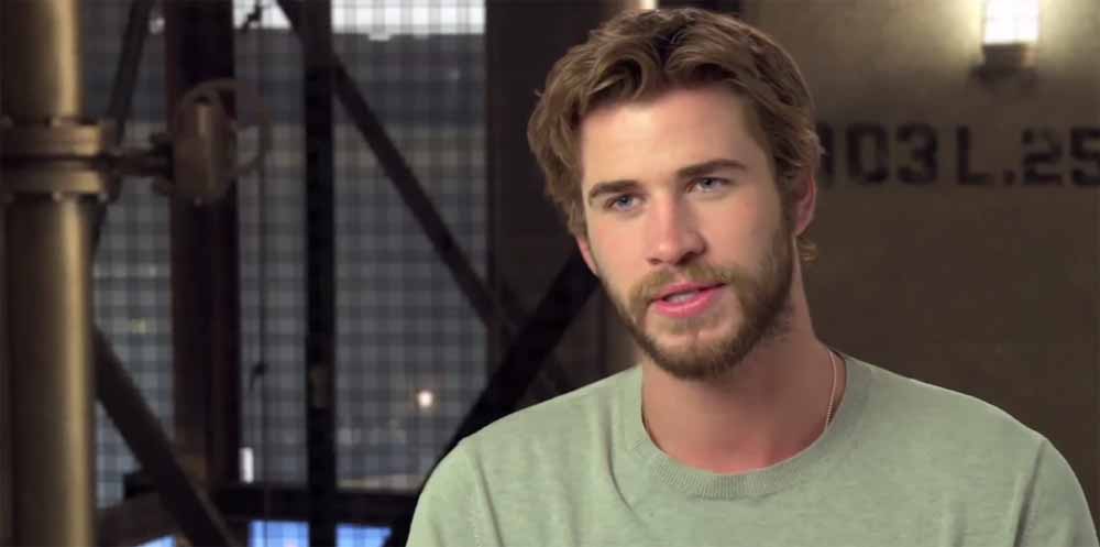 Intervista a Liam Hemsworth - Hunger Games: Il Canto della Rivolta - parte 1