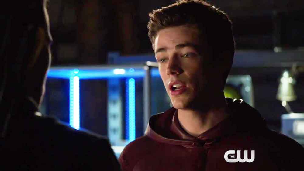 Arrow 3x08 The Brave and the Bold - Clip