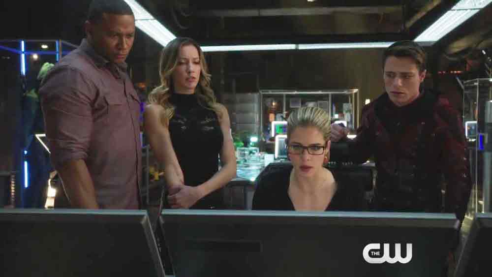 Arrow 3x12 Uprising - Clip