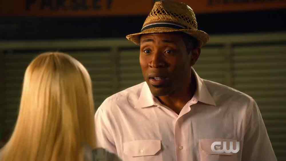 Hart of Dixie - 4x05 Bar-Be-Q Burritos - Trailer