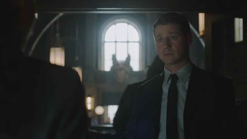 Gotham - 1x14 The Fearsome Dr. Crane - Clip You Need To Be More Optimistic