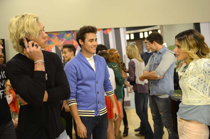 Violetta 3: Ross Lynch e R5 guest star in due episodi