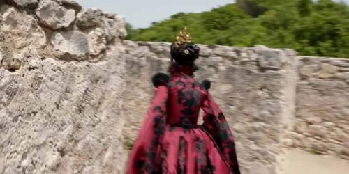 Il racconto dei racconti: Clip Elias e la regina nel labirinto