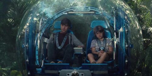 Jurassic World – Clip I bambini trovano i dinosauri