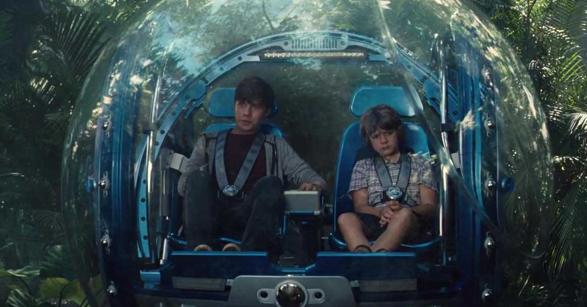 Jurassic World - Clip I bambini trovano i dinosauri