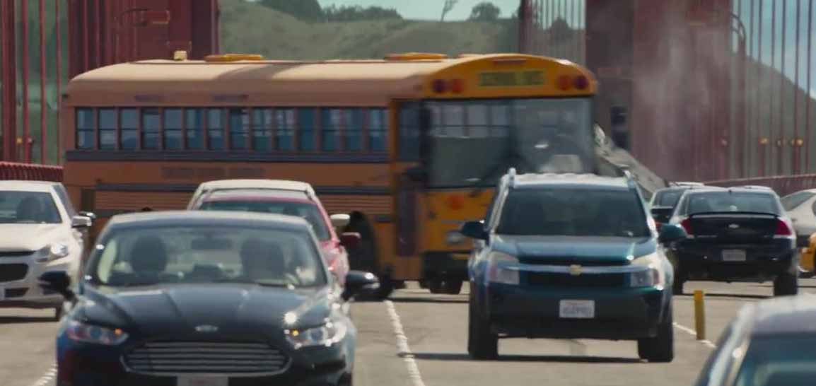 Terminator Genisys - Clip Autobus sul ponte