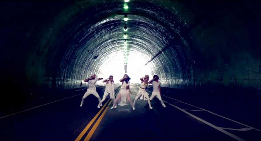 Breaking Dance - Clip Nel tunnel