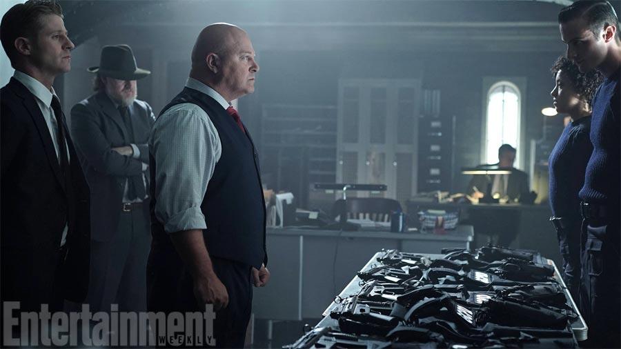 gotham-prima-foto-di-michael-chiklis-nel-secondo-episodio