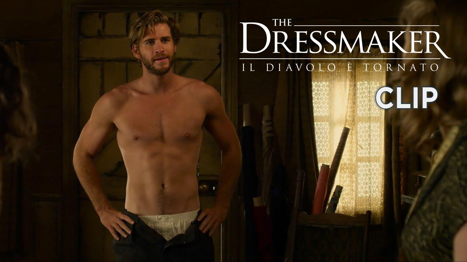 The Dressmaker - Clip Teddy