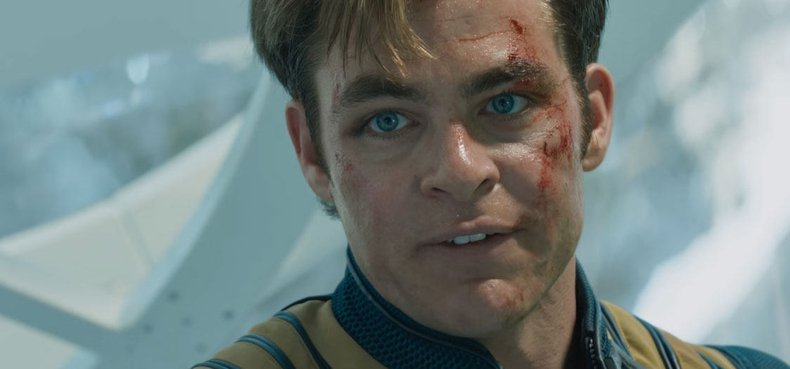 Star Trek Beyond - Featurette 'Capitano Kirk' con scene in italiano