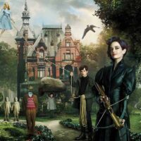 Miss Peregrine - la casa dei ragazzi speciali, Recensione