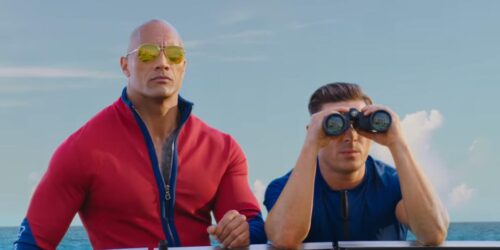 Baywatch – Trailer italiano Rred Band del film con Dwayne Johnson e Zac Efron