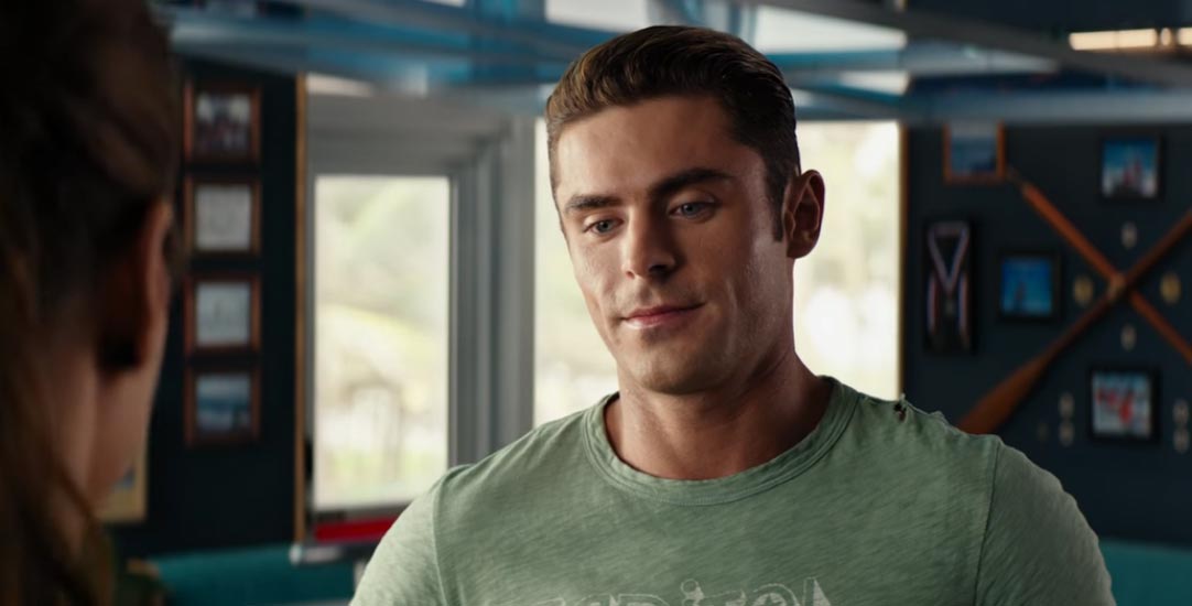 Baywatch - Clip Un complimento dal film con Dwayne Johnson e Zac Efron