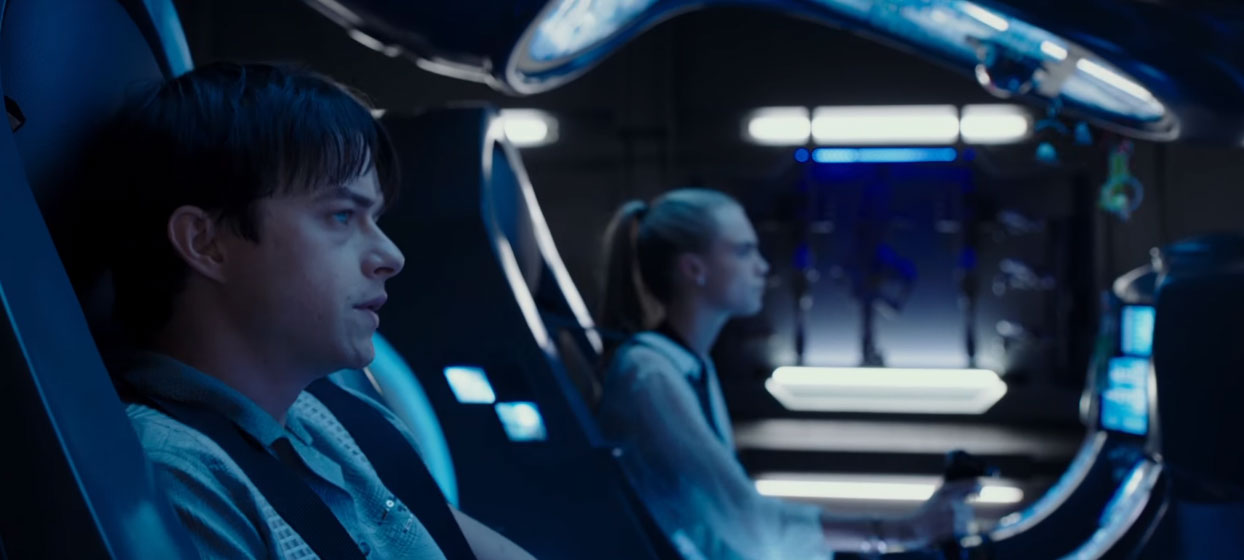 Clip Uscita dall'esospazio dal film Valerian e la città dei mille pianeti