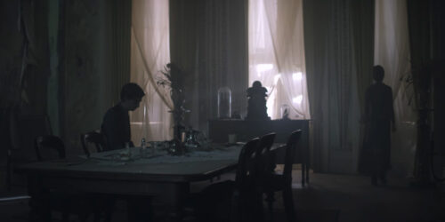 Clip Non è la mia collera che devi temere dal film The Lodgers – Non infrangere le regole