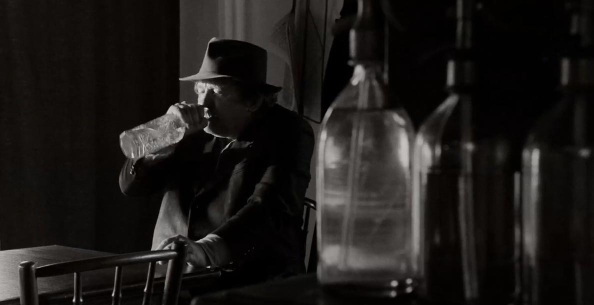 1945, Clip Credete che io sia l'unico qui a essere colpevole