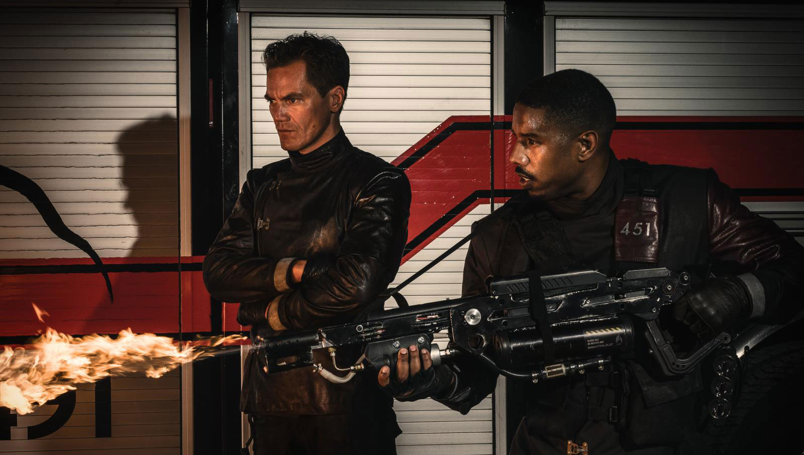 Fahrenheit 451, il nuovo adattamento HBO diretto da Ramin Bahrani su Sky Cinema