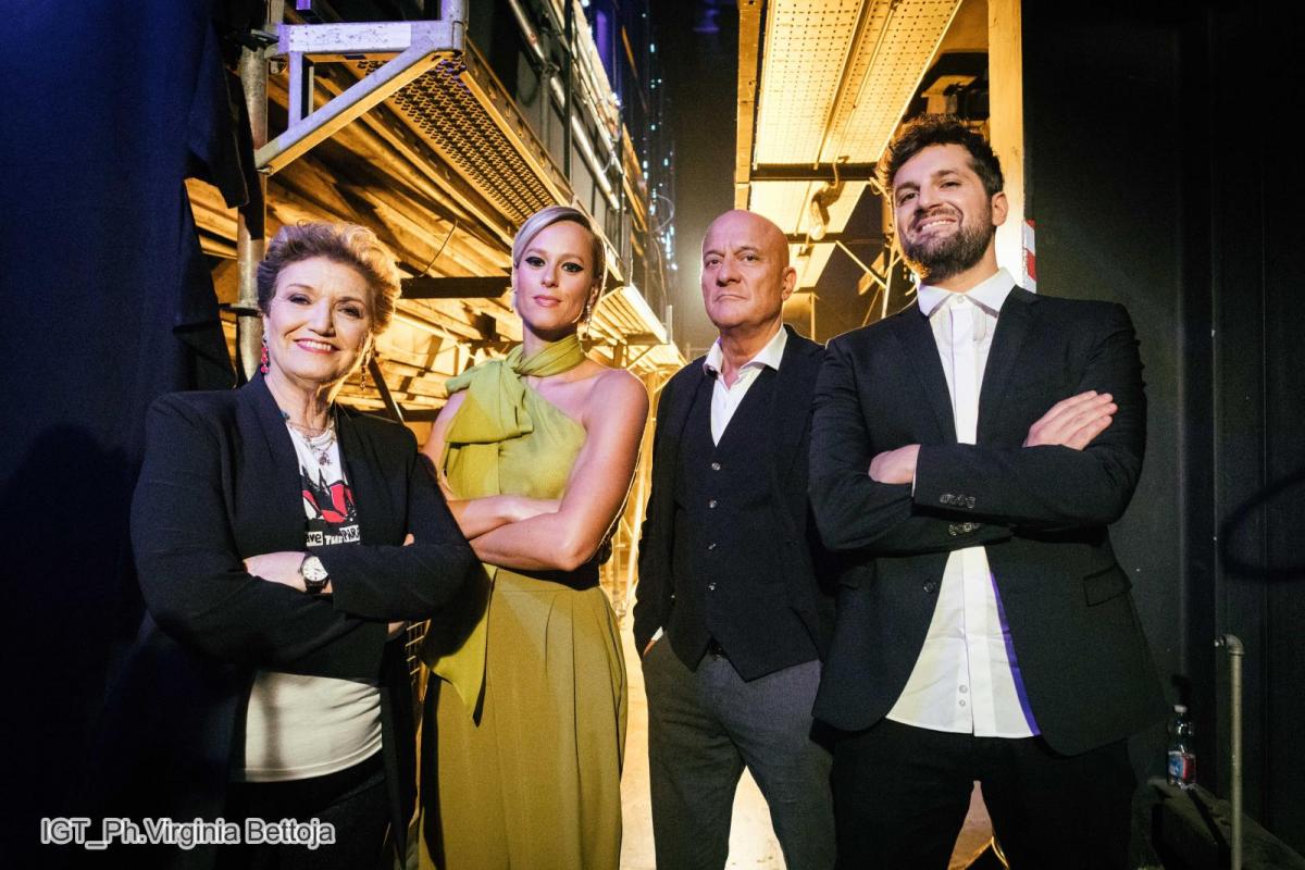 Italia's got Talent 2019 su TV8 e Sky Uno Federica Pellegrini e Mara Maionchi nuovi giudici con Claudio Bisio e Frank Matano