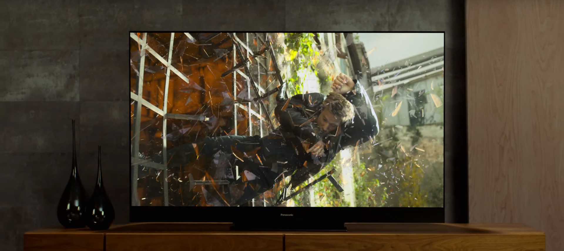 Panasonic GZ2000, TV OLED 4K