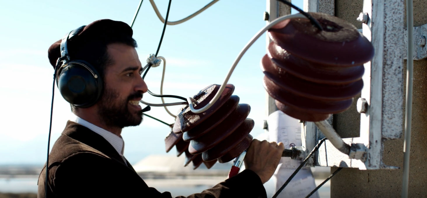 Trailer L'uomo che comprò la Luna di Paolo Zucca