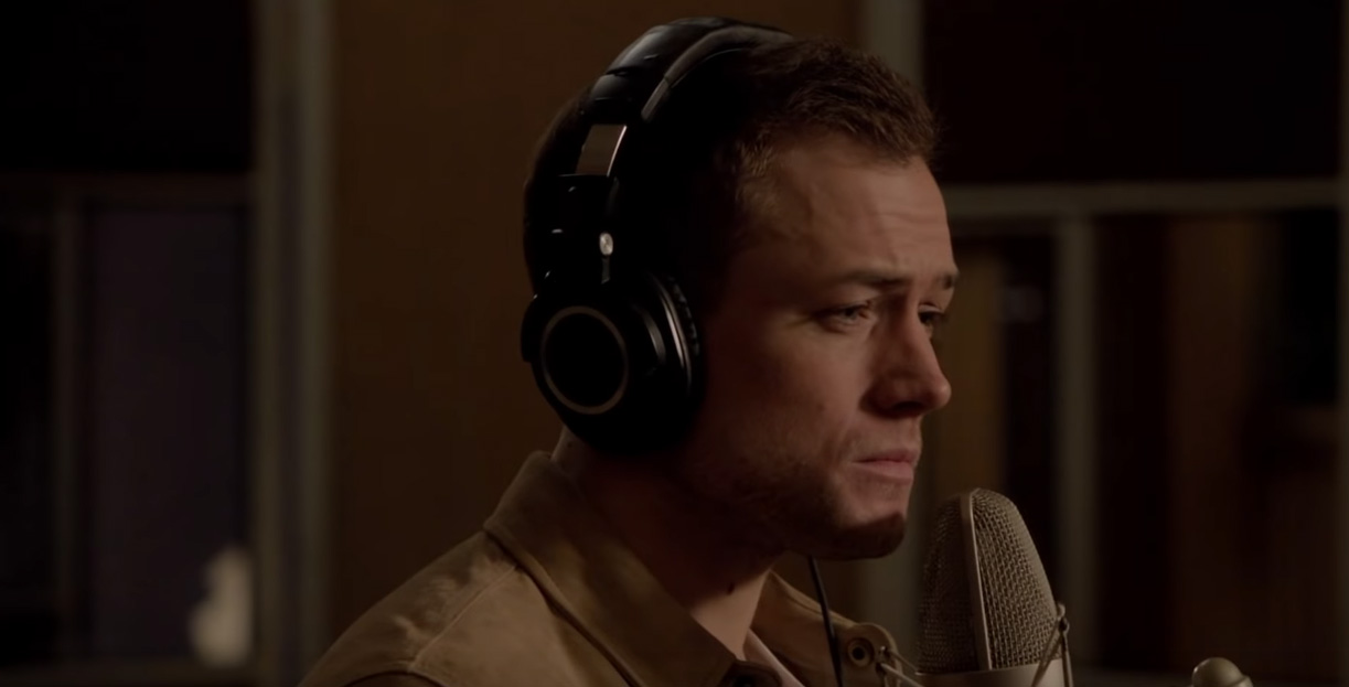 Taron Egerton canta Rocket Man (Video Ufficiale)