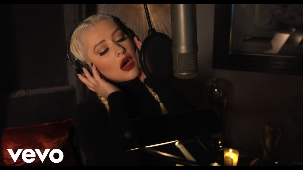 Haunted Heart di Christina Aguilera, canzone originale de La famiglia Addams