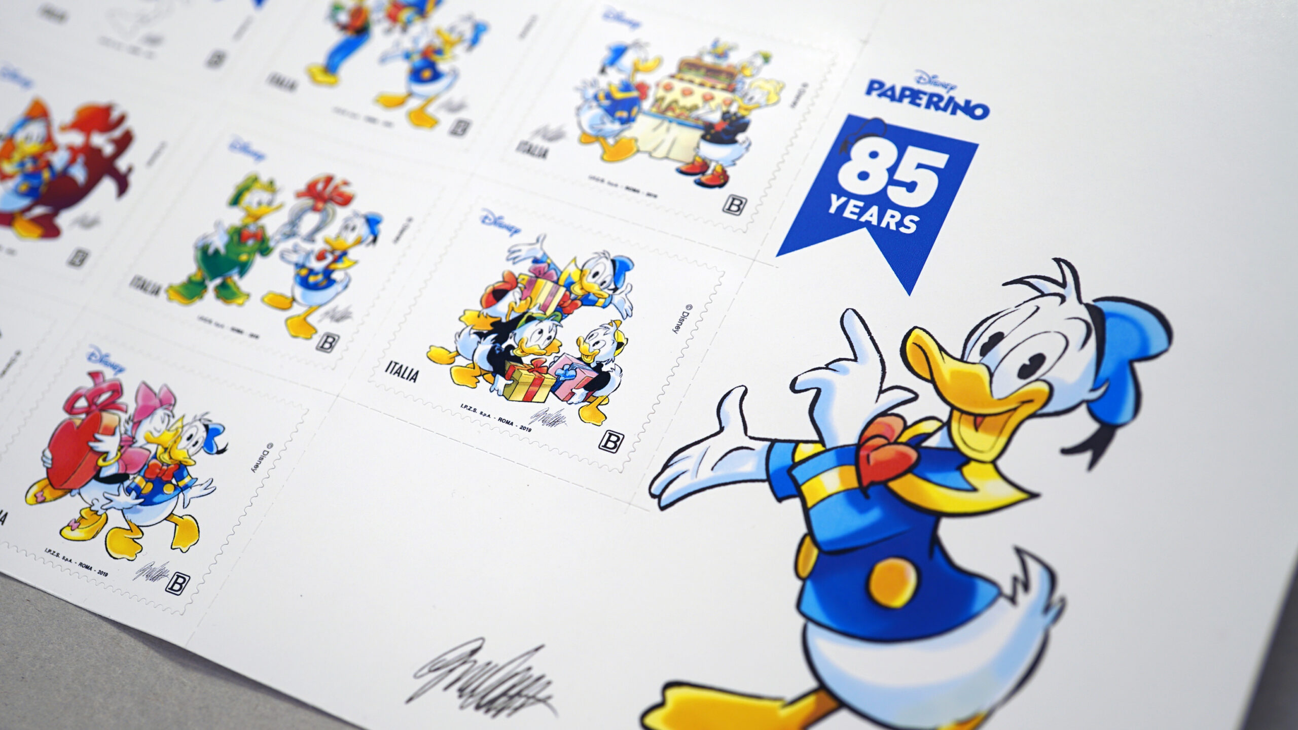 Poligrafico e Zecca dello Stato Italiano [credit: courtesy of Disney Italia]