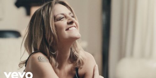 Sanremo 2020, Irene Grandi canta 'Finalmente io' nella Prima Serata