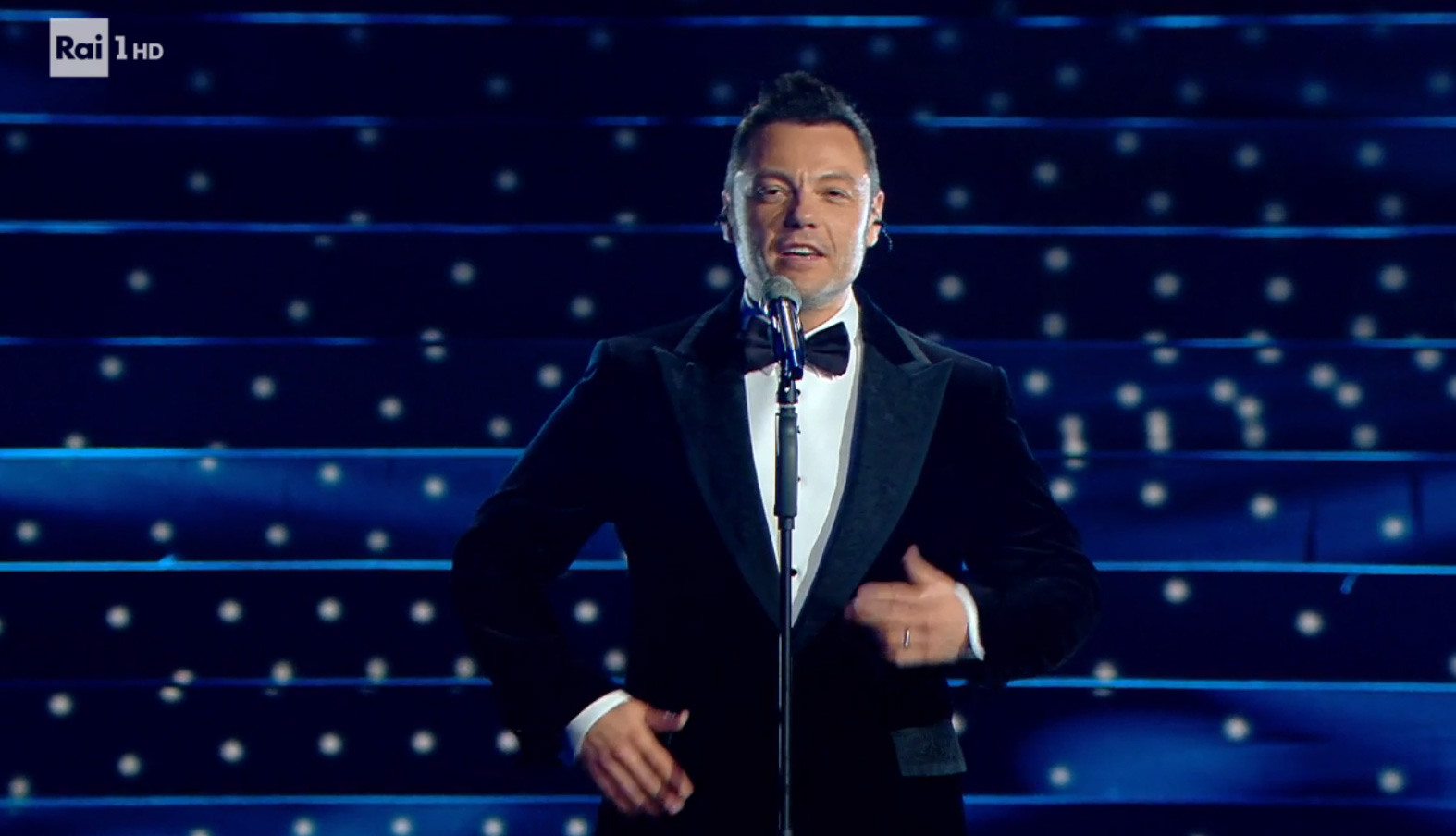 Tiziano Ferro nella Quarta Serata di Sanremo 2020