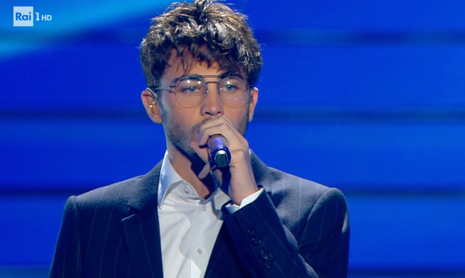 RIKI con 'Lo sappiamo entrambi' nella Quarta Serata di Sanremo 2020